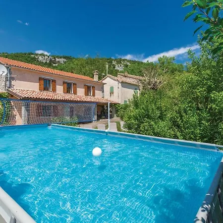 Two-bedroom Holiday In Holiday home